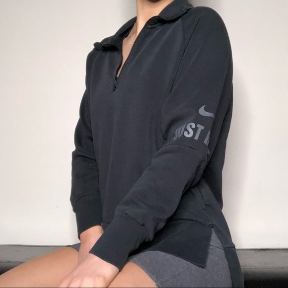 Nike Sweaters - Nike Pullover